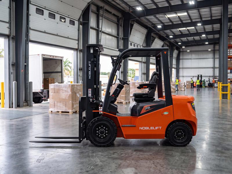 Noblelift CPD25 lithium electric counterbalanced forklift