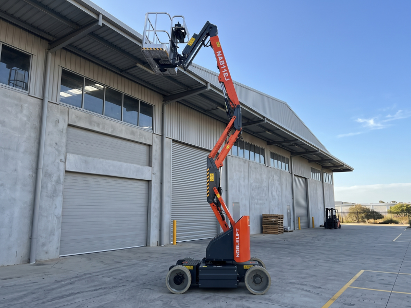 Noblelift NAB11EJ electric articulated boom lift