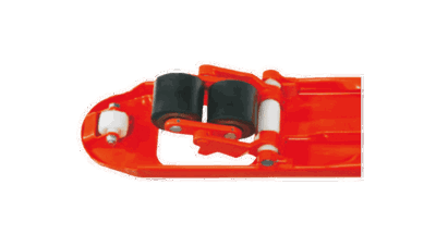 Close up of tandem fork rollers on a Noblelift manual pallet jack